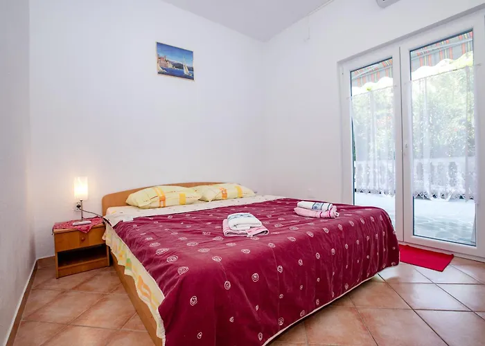 Holiday home Lovely House: Family-friendly Retreat With Pool And Playground